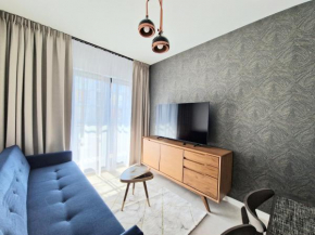 Live & Travel Apartments Aura III